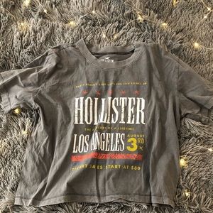 Cropped graphic Hollister tee